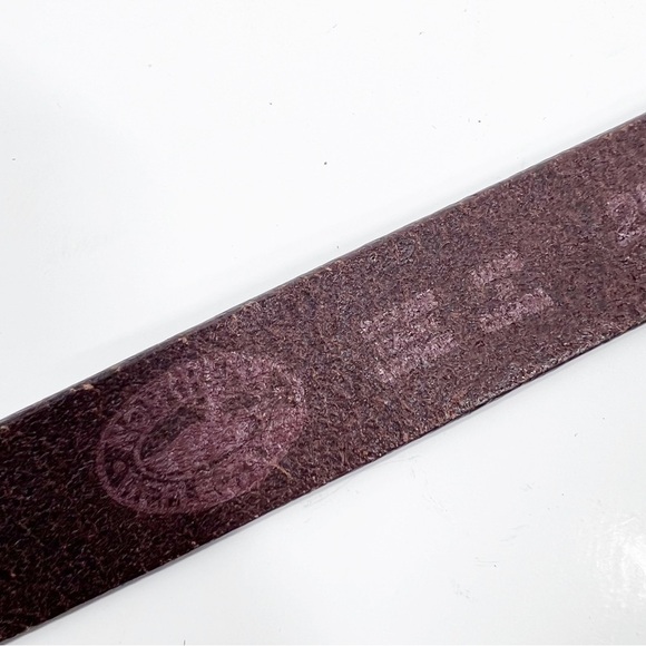 Leather Belt | Dark brown tooled leather with antiqued brass hardware - Picture 4 of 6